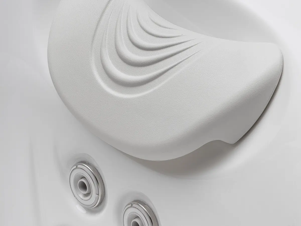 caldera-spa-vacanza-series-aventine-model-arctic-white-03-original-size